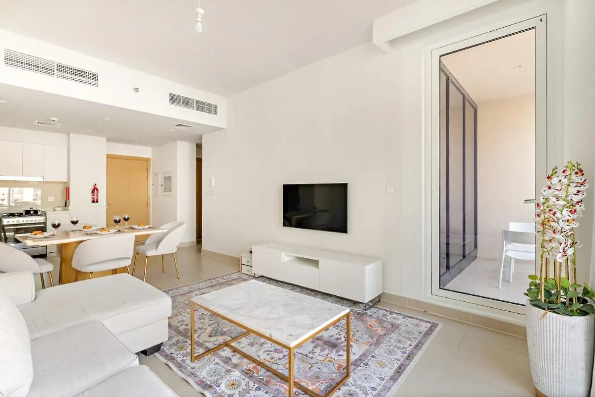First Class 1Br Cozy Harbour Hideaway Dubai Apartment