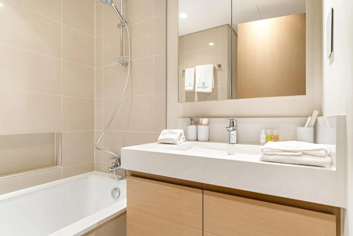First Class 1Br Cozy Harbour Hideaway Dubai United Arab Emirates